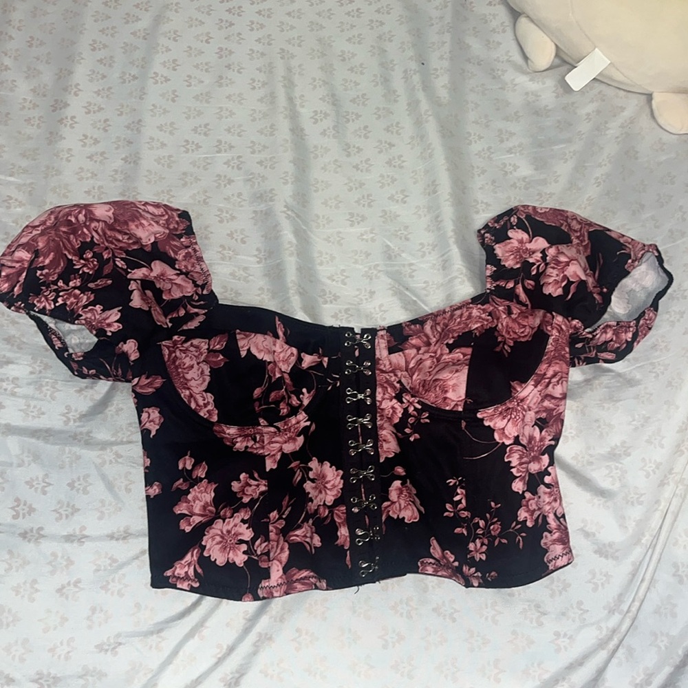 Pink Black Corset Cropped West of Melrose Shirt - Picture 3 of 6